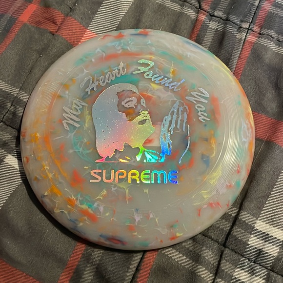 Supreme Wham-O Savior Frisbee from the Spring/Summer 2021 Season - Picture 4 of 7